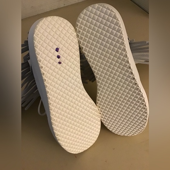 Hollie Watman women white leather fringe platform moccasin sneakers Size9.5 - Picture 9 of 12